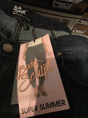 Celebrity Pink Black Super Slimmer Jeggings